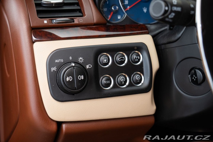 Maserati GranTurismo  1800