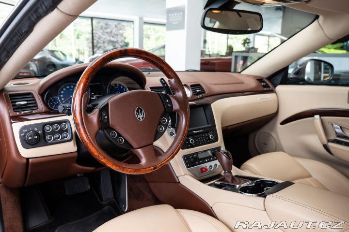 Maserati GranTurismo  1800