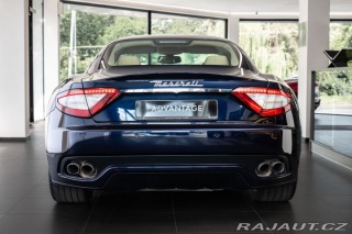 Maserati GranTurismo  2011