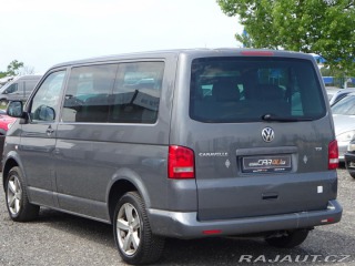 Volkswagen Caravelle 2.0TDI 9 MÍST 2010