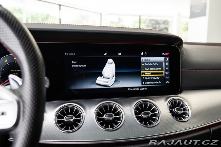 Mercedes-Benz E 4MATIC 2019