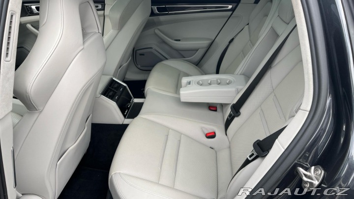 Porsche Panamera 4 E-Hybrid Sport Turismo 2019