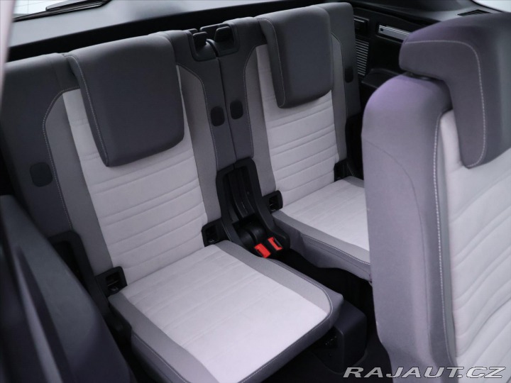 Volkswagen Touran 2,0 TDI DSG Highline 7Mís 2024