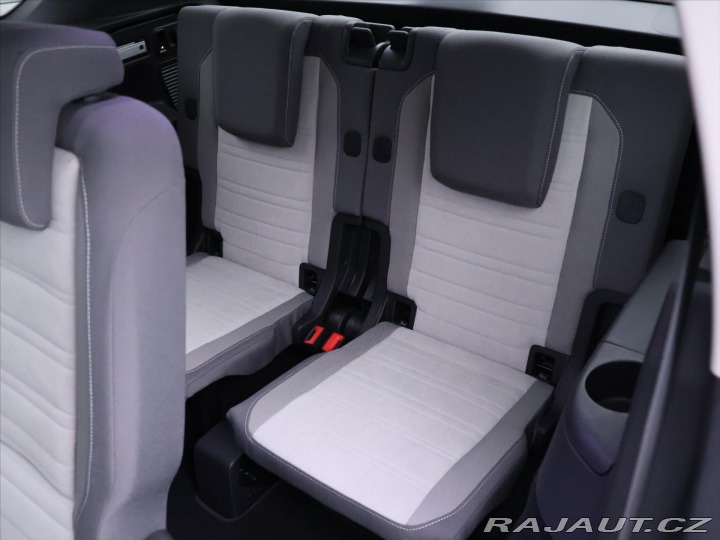 Volkswagen Touran 2,0 TDI DSG Highline 7Mís 2024