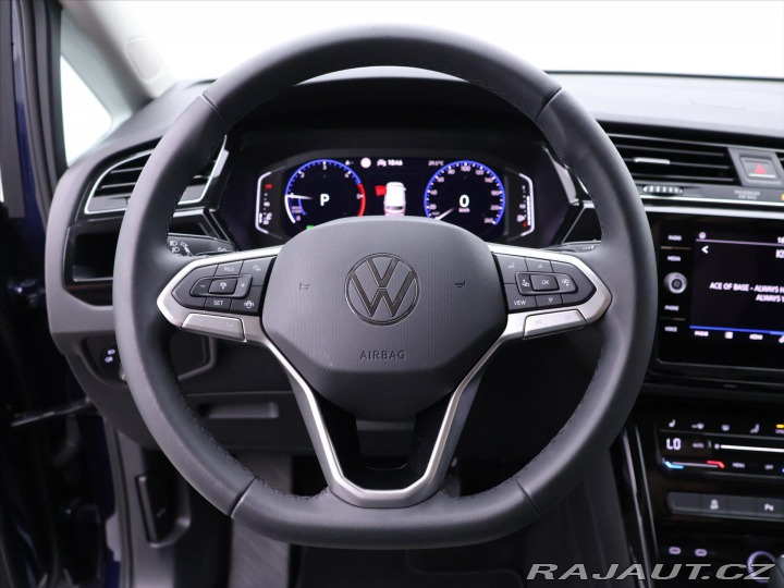 Volkswagen Touran 2,0 TDI DSG Highline 7Mís 2024