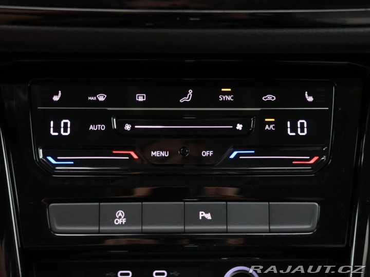 Volkswagen Touran 2,0 TDI DSG Highline 7Mís 2024