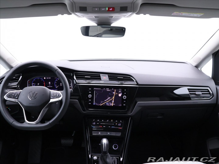 Volkswagen Touran 2,0 TDI DSG Highline 7Mís 2024