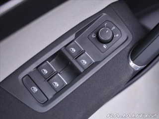Volkswagen Touran 2,0 TDI DSG Highline 7Mís 2024