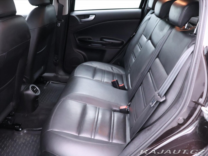 Alfa Romeo Giulietta 1,6 JTD 77kW Distinctive 2012
