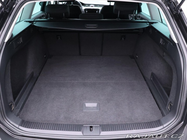 Volkswagen Passat 2,0 TDI 110kW DSG LED DPH 2021