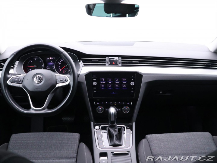Volkswagen Passat 2,0 TDI 110kW DSG LED DPH 2021