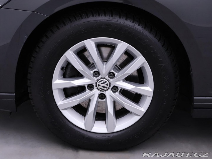 Volkswagen Passat 2,0 TDI 110kW DSG LED DPH 2021