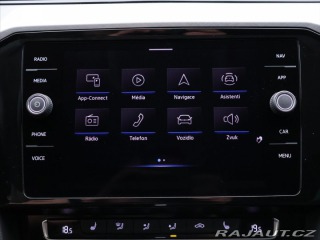 Volkswagen Passat 2,0 TDI 110kW DSG LED DPH 2021