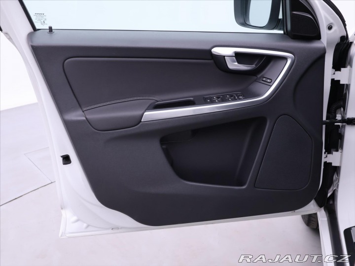 Volvo XC60 2,0 D3 100kW Serv.Kniha 2013