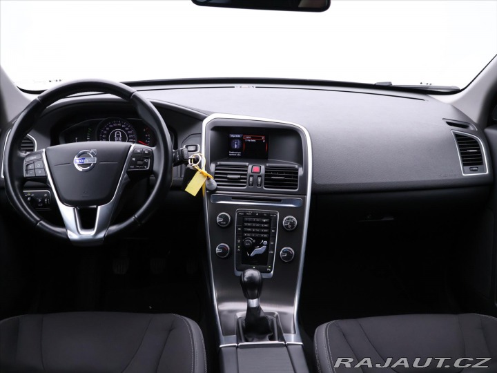 Volvo XC60 2,0 D3 100kW Serv.Kniha 2013