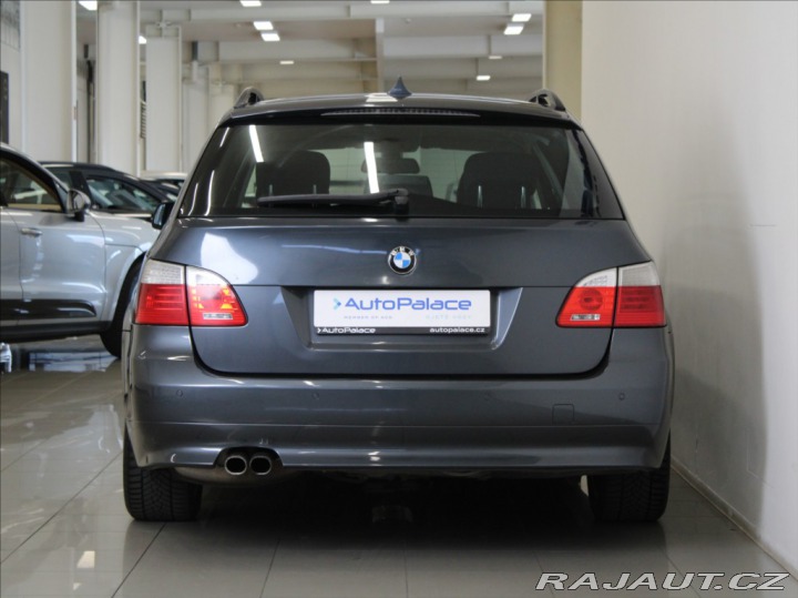 BMW 5 3,0 525d R6 145kW xDrive 2010