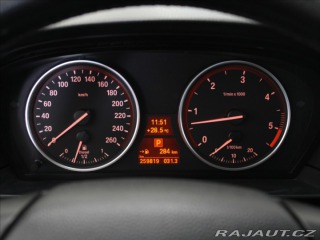 BMW 5 3,0 525d R6 145kW xDrive 2010