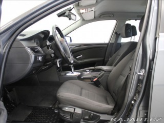 BMW 5 3,0 525d R6 145kW xDrive 2010
