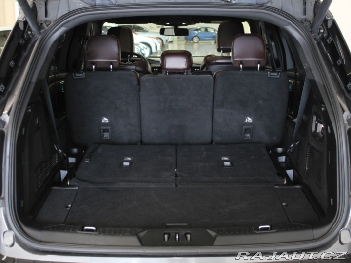Ford Explorer 3,0 PHEV Platinum 1.majit 2021