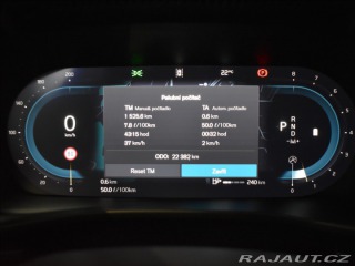 Volvo XC40 2,0 B4 PLUS Dark BLIS,Bez 2024