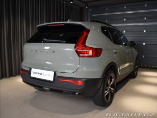Volvo XC40 2,0 B4 PLUS Dark BLIS,Bez 2024