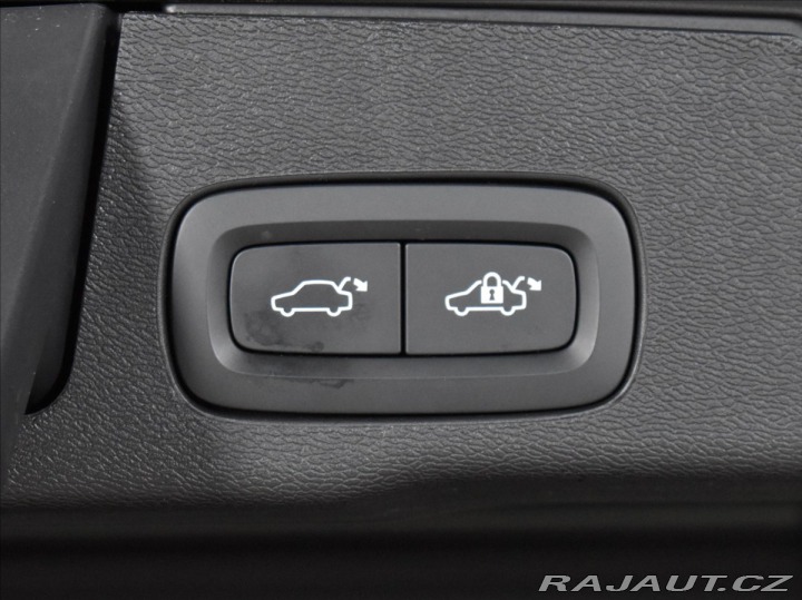 Volvo XC60 2,0 B4 AWD PLUS BLIS,Bezk 2024