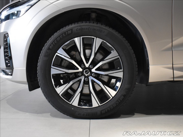 Volvo XC60 2,0 B4 AWD PLUS BLIS,Bezk 2024