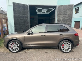 Porsche Cayenne 4,8 Turbo V8 580ps 2011