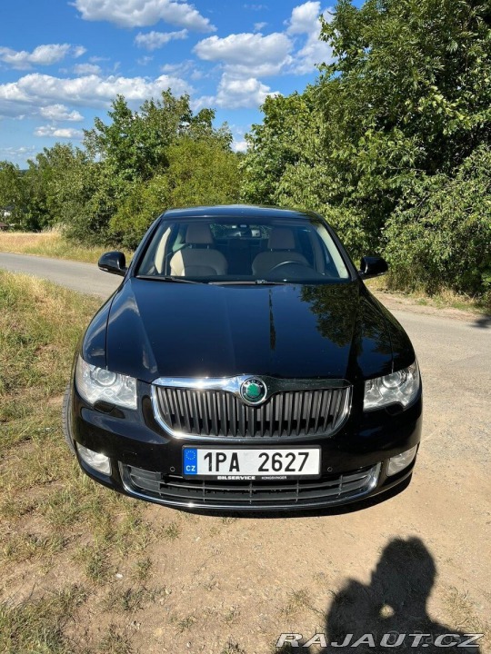 Škoda Superb 1,4 TSI Elegance 2009