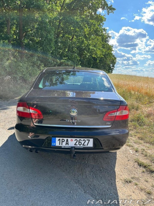 Škoda Superb 1,4 TSI Elegance 2009