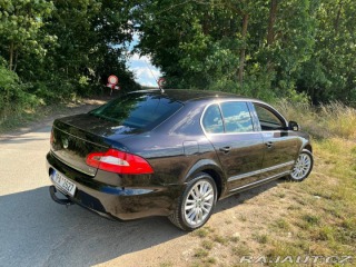 Škoda Superb 1,4 TSI Elegance 2009
