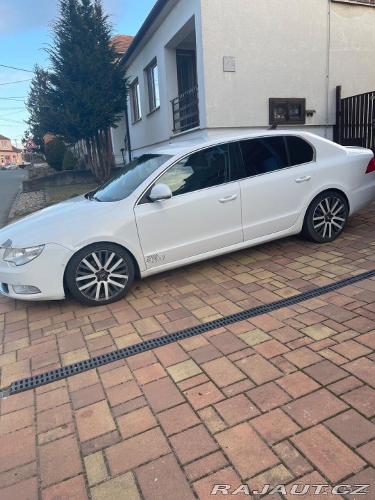 Škoda Superb 2,0 TDI 125kw 1800