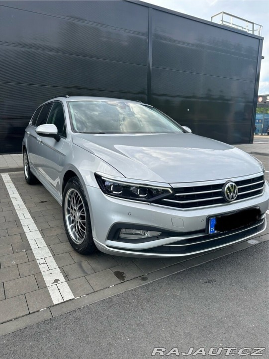 Volkswagen Passat 2,0 B8 2020 Rok 132 kw 2020