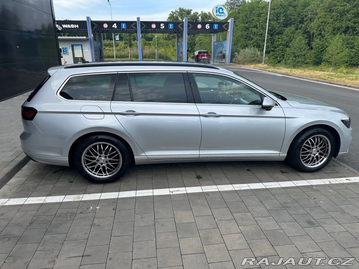 Volkswagen Passat 2,0 B8 2020 Rok 132 kw 2020