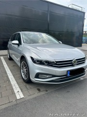 Volkswagen Passat 2,0   B8 2020 Rok 132 kw 2020