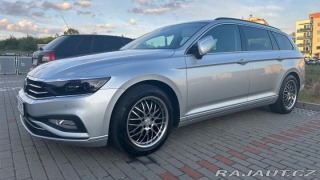 Volkswagen Passat 2,0   B8 2020 Rok 132 kw 2020