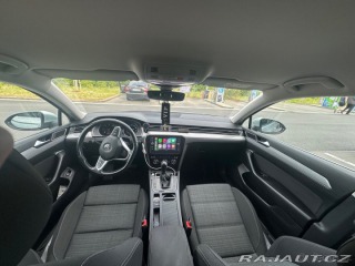 Volkswagen Passat 2,0   B8 2020 Rok 132 kw 2020