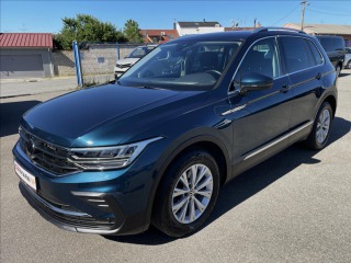 Volkswagen Tiguan 2,0 TDi Life LED*Virtuál*