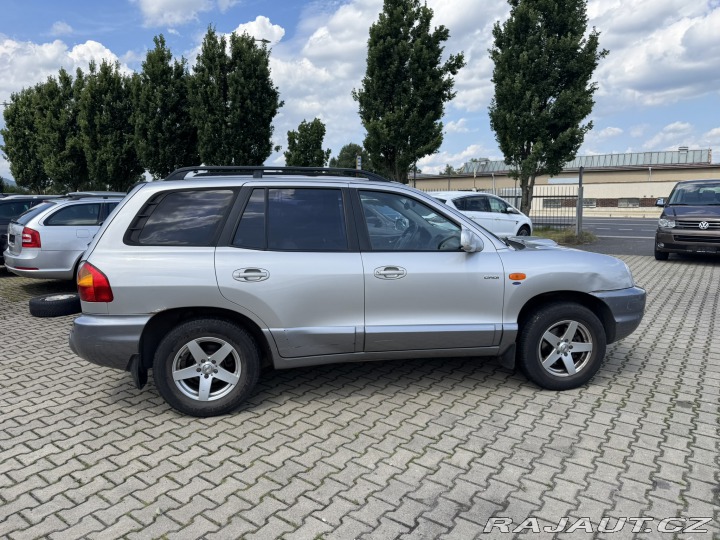 Hyundai Santa Fe 4X4 AUTOMAT 2,0D 82,5 KW 2003