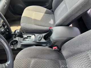 Hyundai Santa Fe 4X4 AUTOMAT 2,0D 82,5 KW 2003