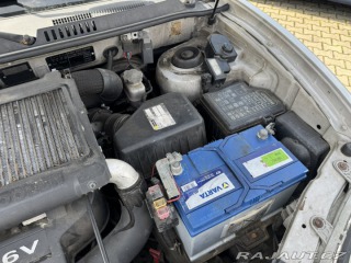 Hyundai Santa Fe 4X4 AUTOMAT 2,0D 82,5 KW 2003