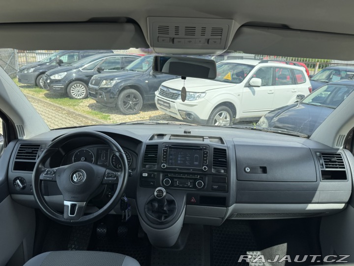 Volkswagen Caravelle LONG 9 MÍST 2,0 TDI 103KW 2010
