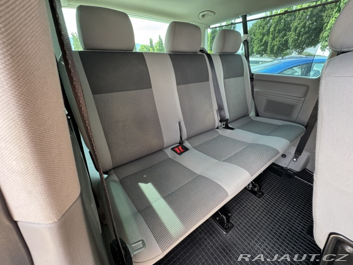 Volkswagen Caravelle LONG 9 MÍST 2,0 TDI 103KW 2010