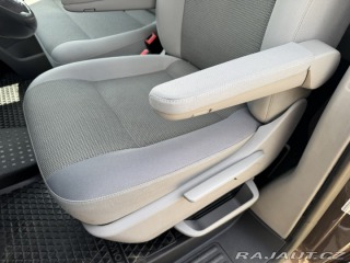 Volkswagen Caravelle LONG 9 MÍST 2,0 TDI 103KW 2010