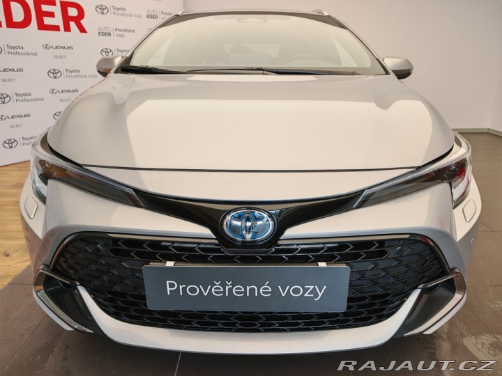 Toyota Corolla 1.8 Hybrid e-CVT Style To 2024