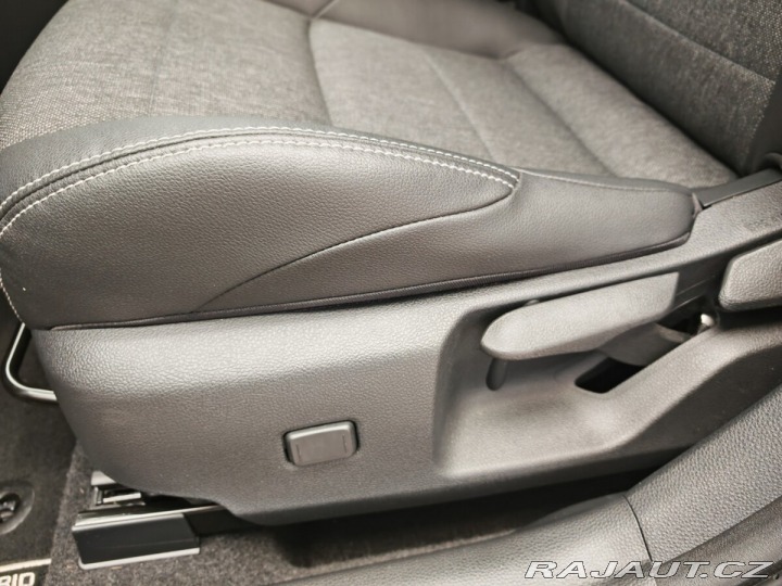 Toyota Corolla 1.8 Hybrid e-CVT Style To 2024