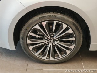 Toyota Corolla 1.8 Hybrid e-CVT Style To 2024