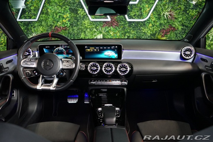 Mercedes-Benz A AMG*4M*AERO*PANO*360* 2019