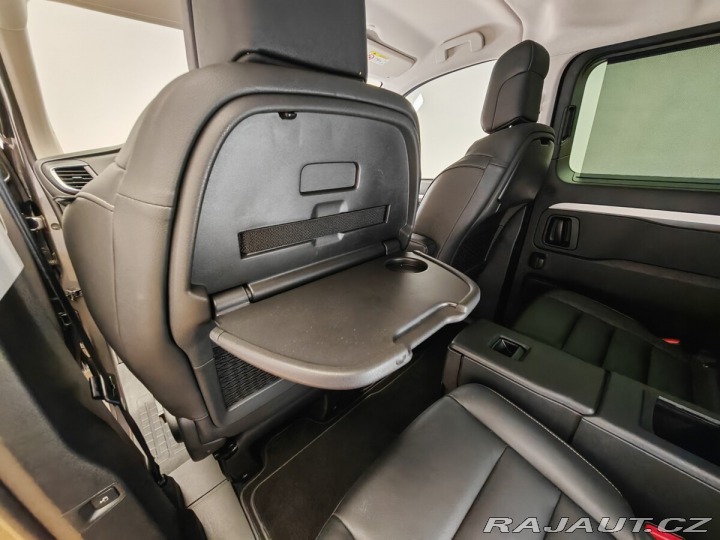 Toyota ProAce Verso 2.0 D-4D 180k 8AT L2 VIP 2024