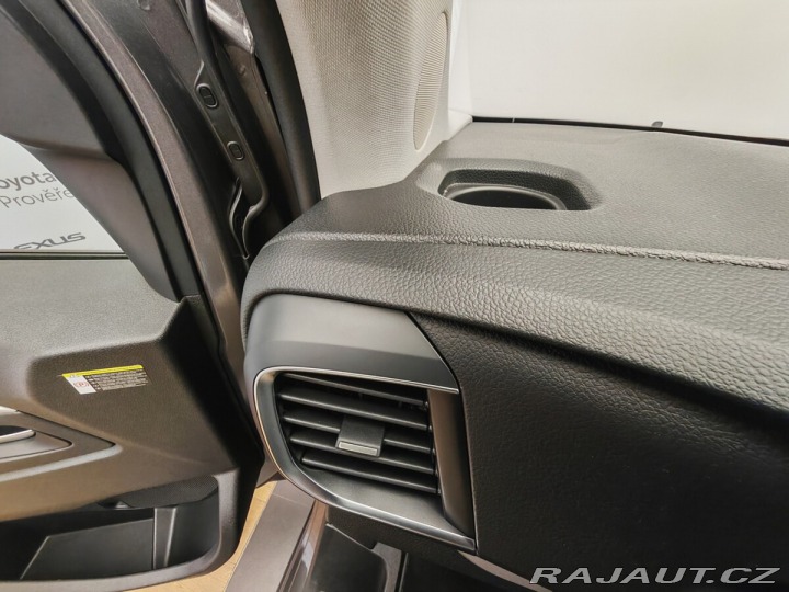 Toyota ProAce Verso 2.0 D-4D 180k 8AT L2 VIP 2024